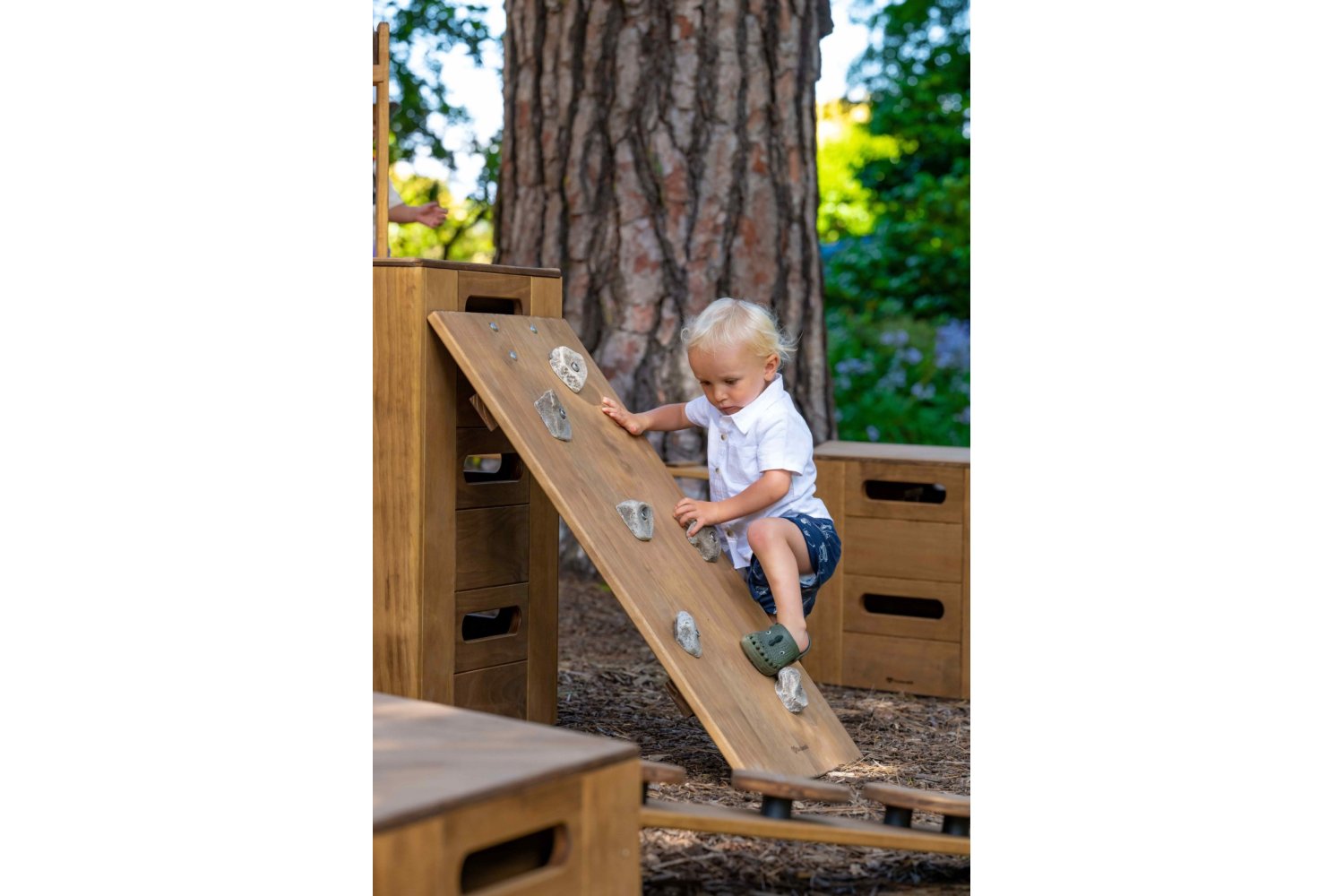 Outdorable Rock Climbing Wall 